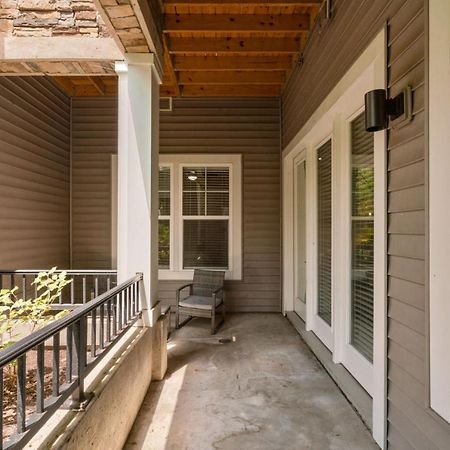 Grand Luxury Premium Vaulted Ceilings Leilighet Woodbridge Eksteriør bilde